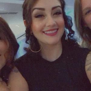 Meet your Posher, Sheila